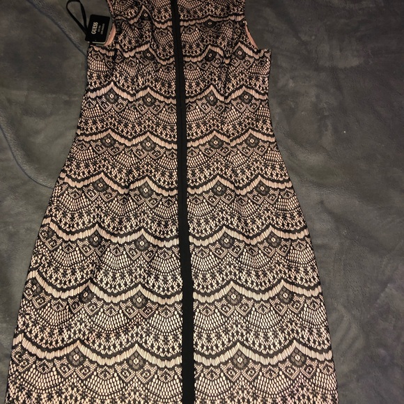 NWT Guess dress - Picture 3 of 6